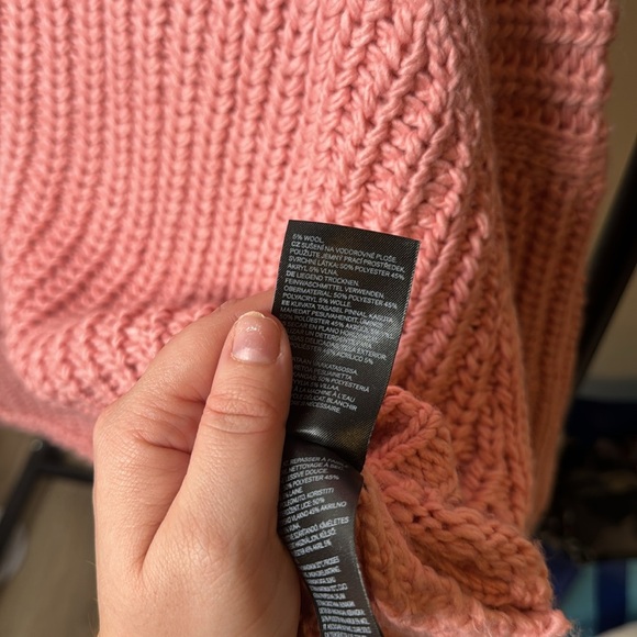 H&M Mock Neck Chunky Knit Pink Cozy Warm Winter Wool Blend Boxy Sweater Size XL - Picture 5 of 6